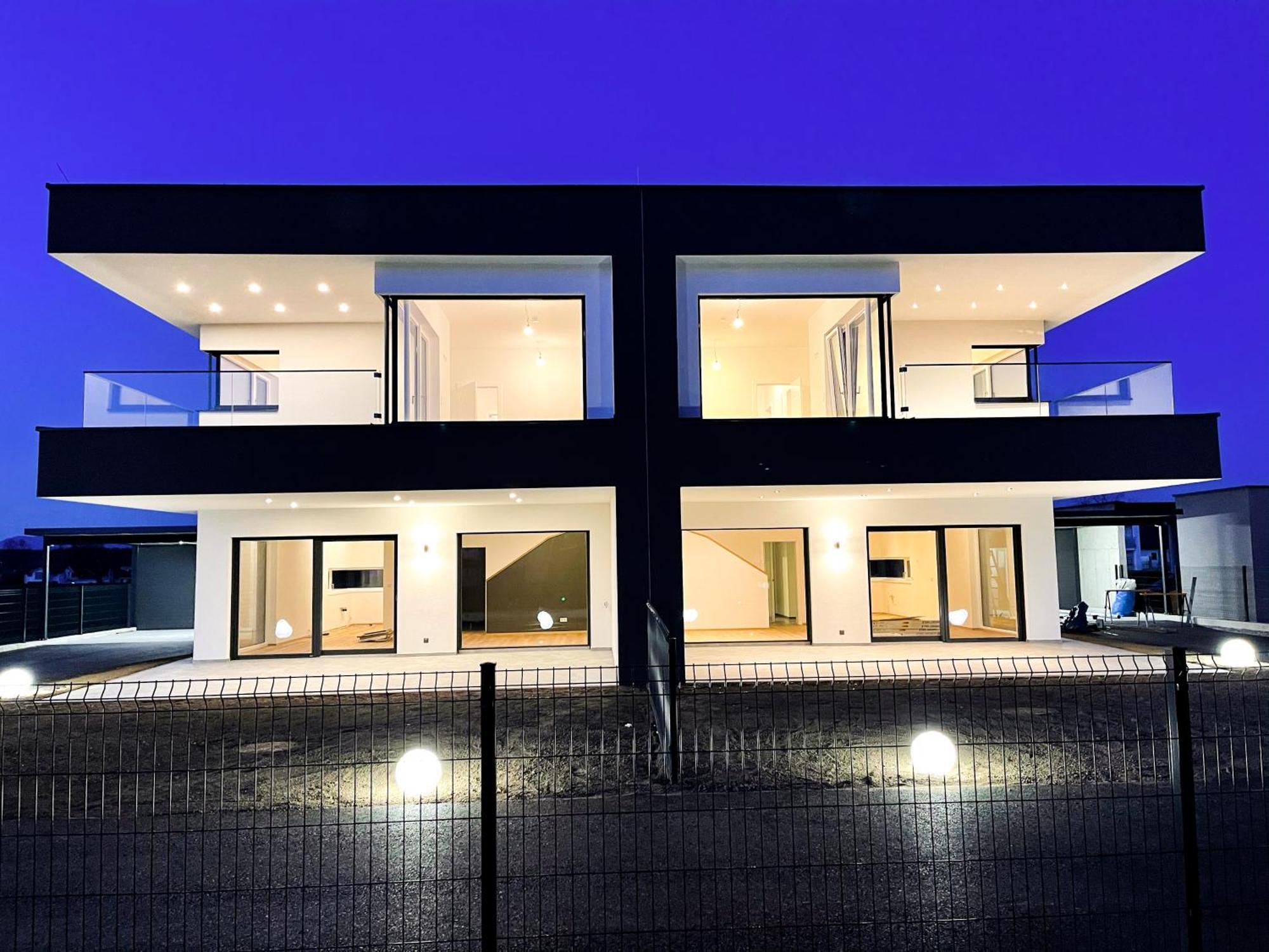 Luxus-Villa In Idyllischer Lage Muttendorf Экстерьер фото